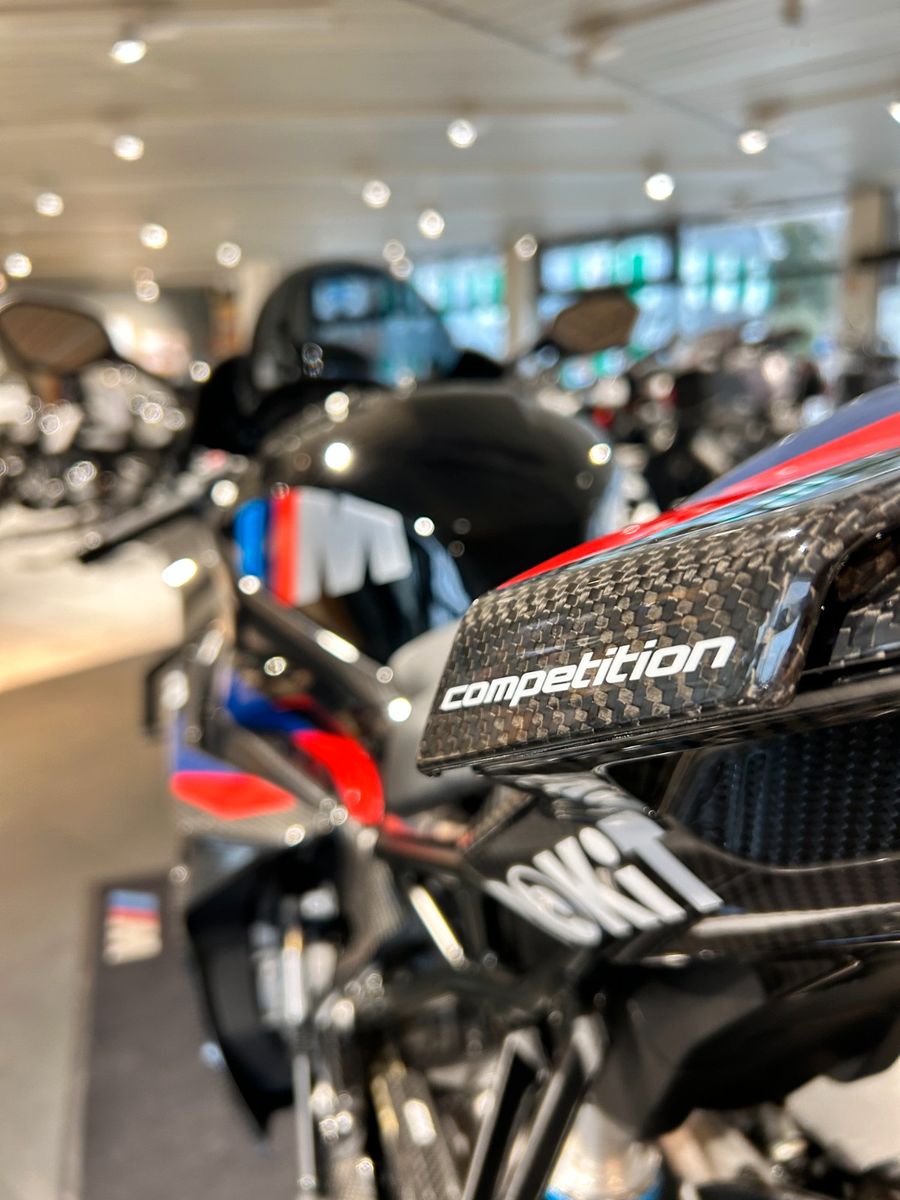 Fahrzeugabbildung BMW M1000RR Toprak Edition Nr.40/54