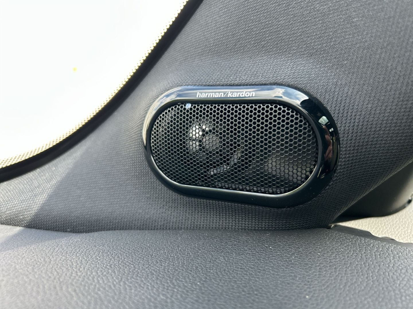 Fahrzeugabbildung MINI Cooper John Cooper Works Trim Vollausstattung Pa