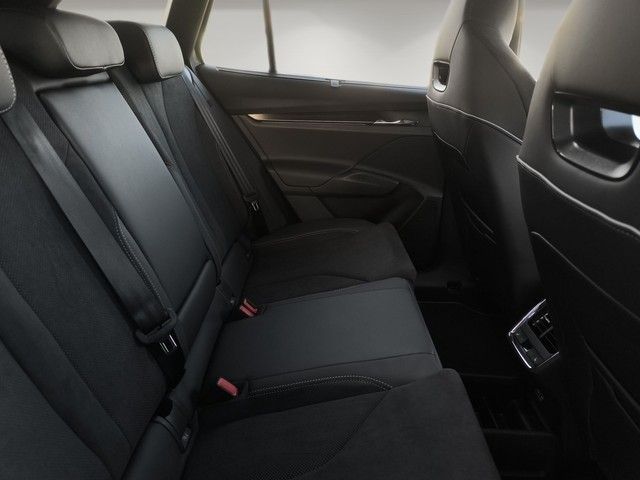 Fahrzeugabbildung SKODA Enyaq 85 Sportline +AHK+NAVI+SHZ+CANTON+ACC+LED+