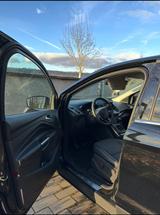 Ford Kuga 1,5 EcoBoost 4x2 110kW COOL & CONNECT C... - Ford Kuga von privat