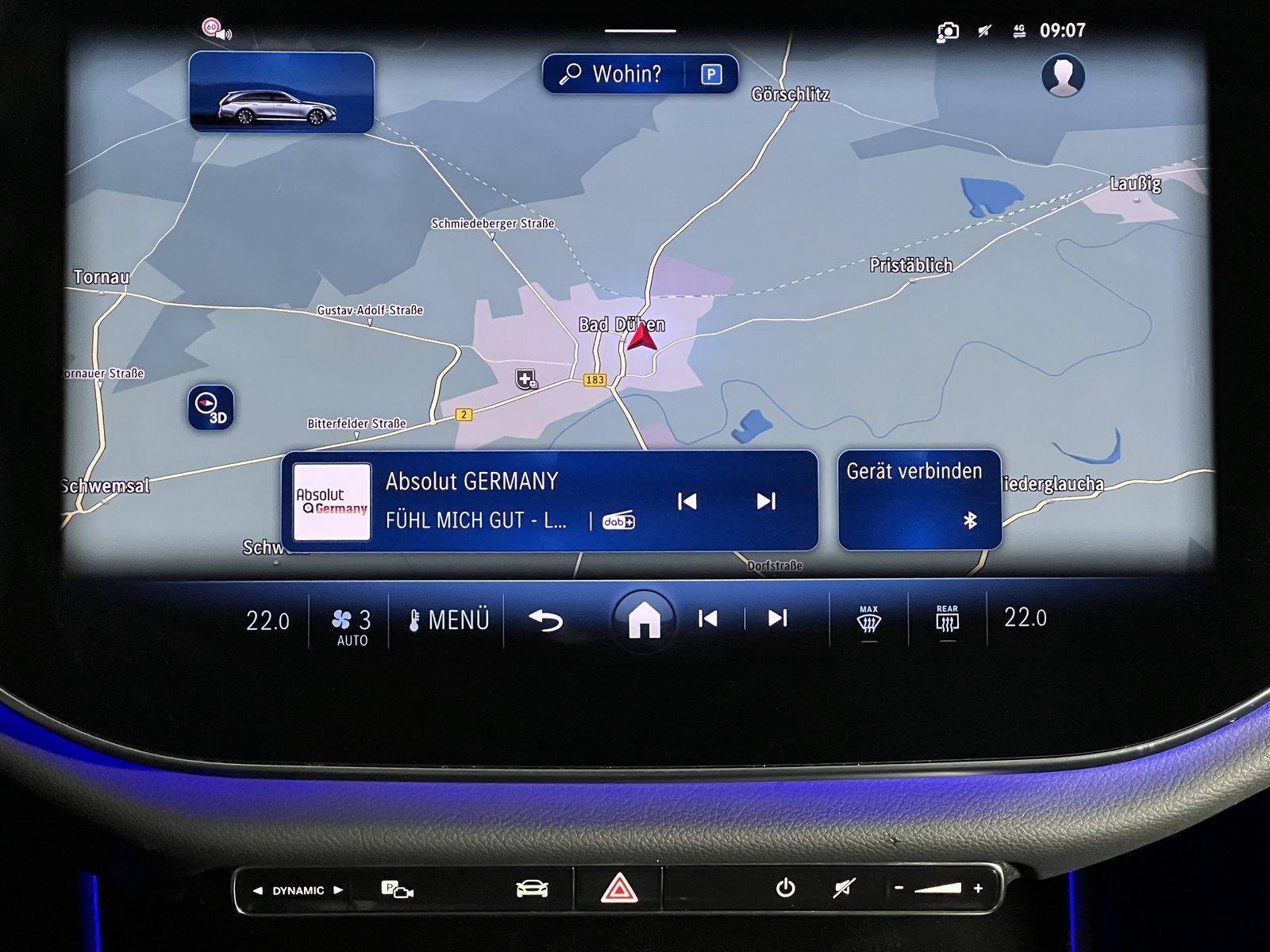 Mercedes-Benz E 220 d T AVANTGARDE Advanced Pano+AHK+ W214 !!!