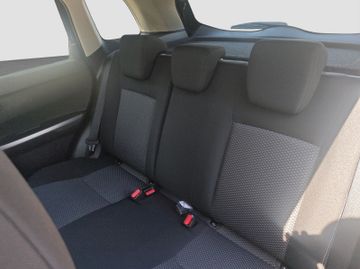 Fotografie 13 des Suzuki Vitara 1.4 Comfort * Kamera * Navi * PDC * Keyl