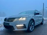 Skoda Octavia RS60 DSG/DCC/ACC/AHK/LED/SHZ/KAMERA/NAVI - Skoda Octavia Gebrauchtwagen in München