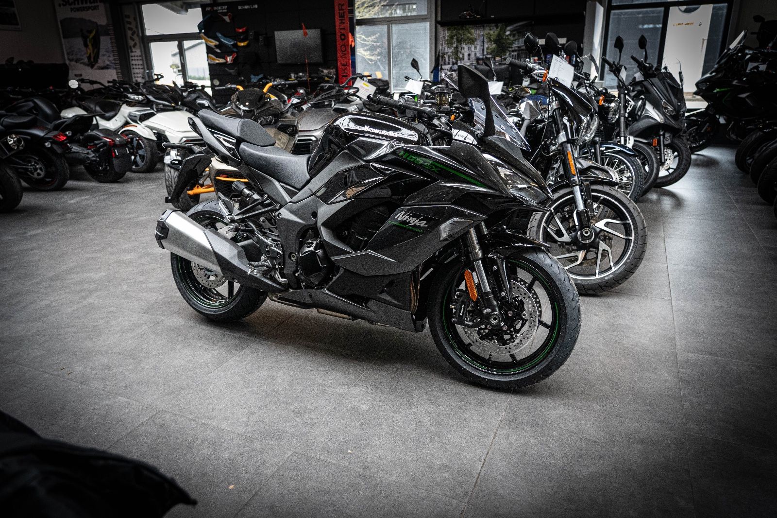 Fahrzeugabbildung Kawasaki Ninja 1100SX 2025er Modell sofort verfügbar