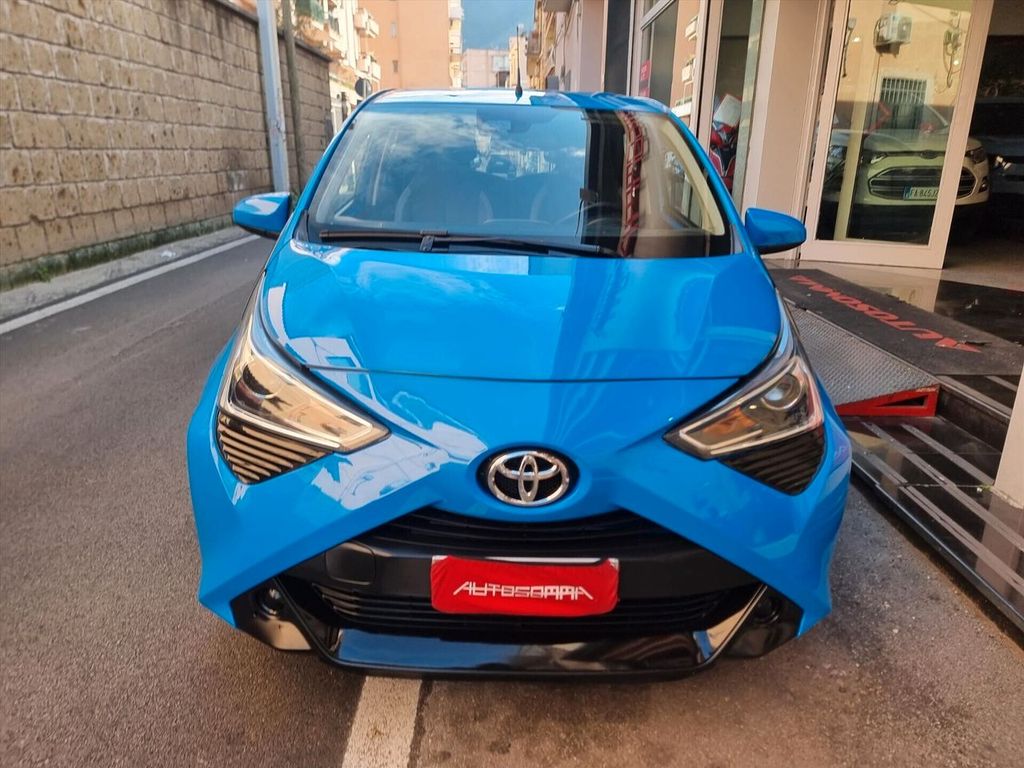 Image of Toyota Aygo (X)