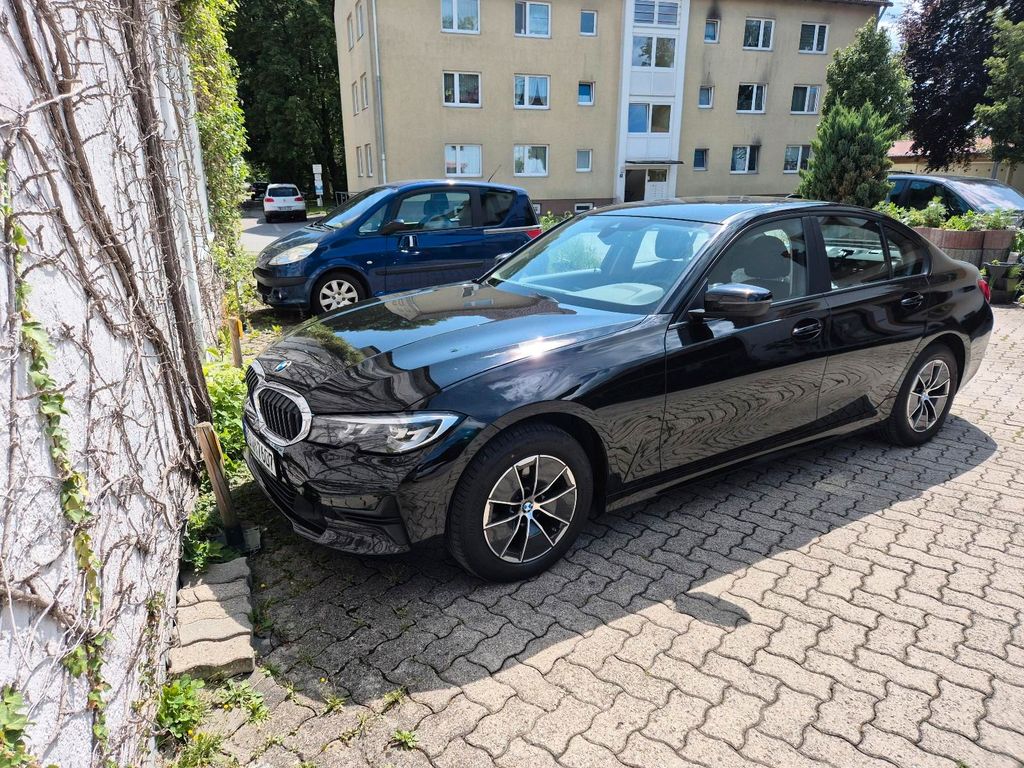 Image of BMW 318