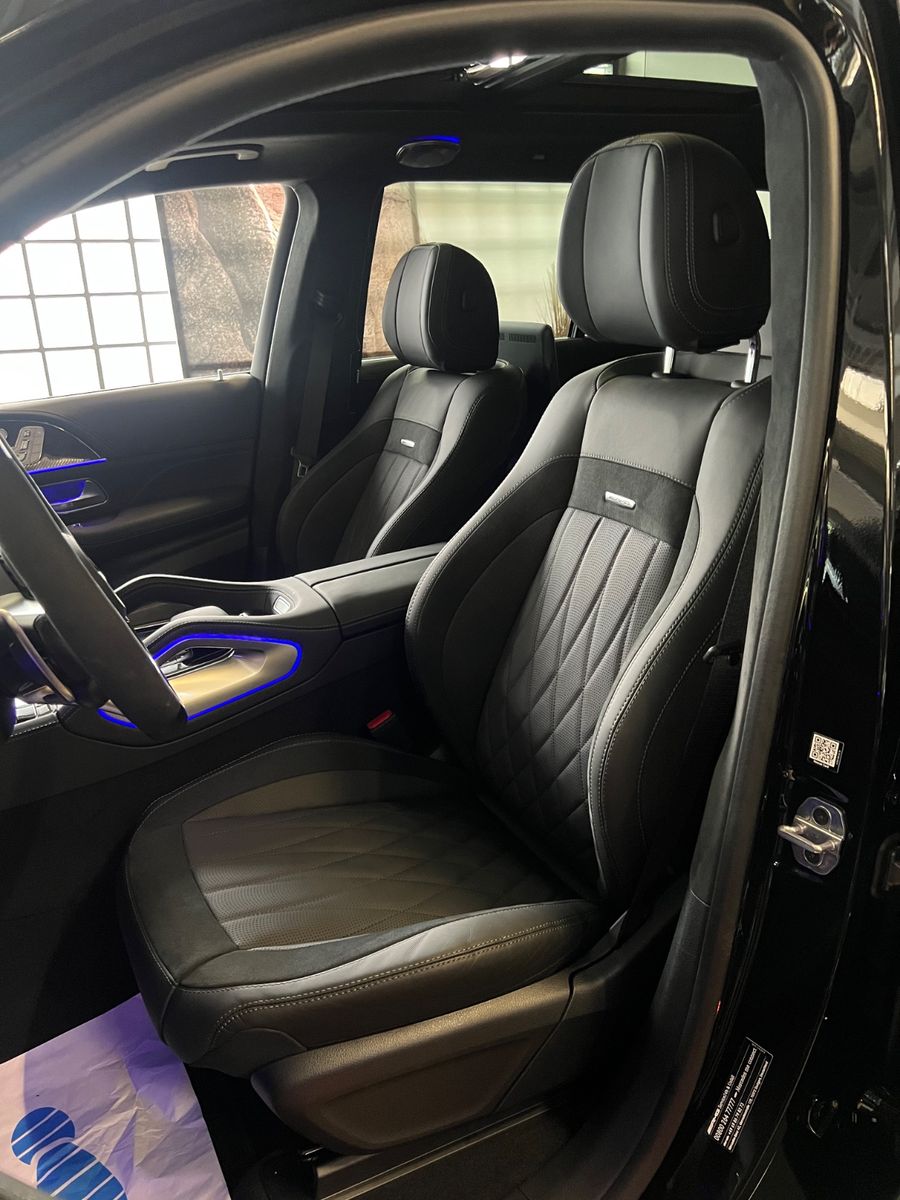 Fahrzeugabbildung Mercedes-Benz GLS 63 AMG 4 Matic*CARBON*3D BURMESTER*NEUWERTIG