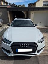 Audi A4 2.0 TFSI 140 ultra S tronic sport Avant - Audi A4: Alcantara, mit Spurwechselassistent