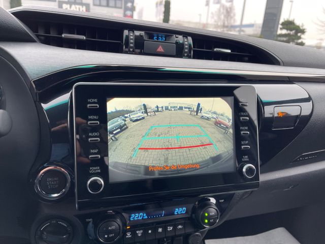 Toyota Hilux Invincible X-Tra Cab Grau Auto