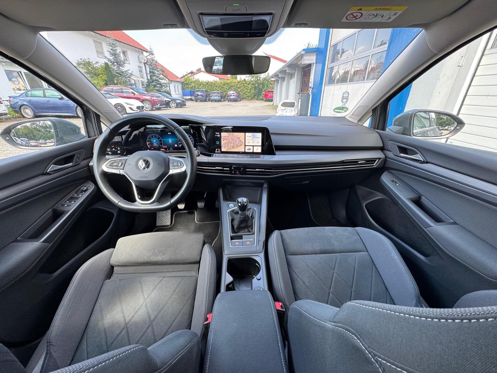 Volkswagen Golf VIII Lim. Style 1.Hd 8f. Nav DAB LED Massag, миниатюра 13