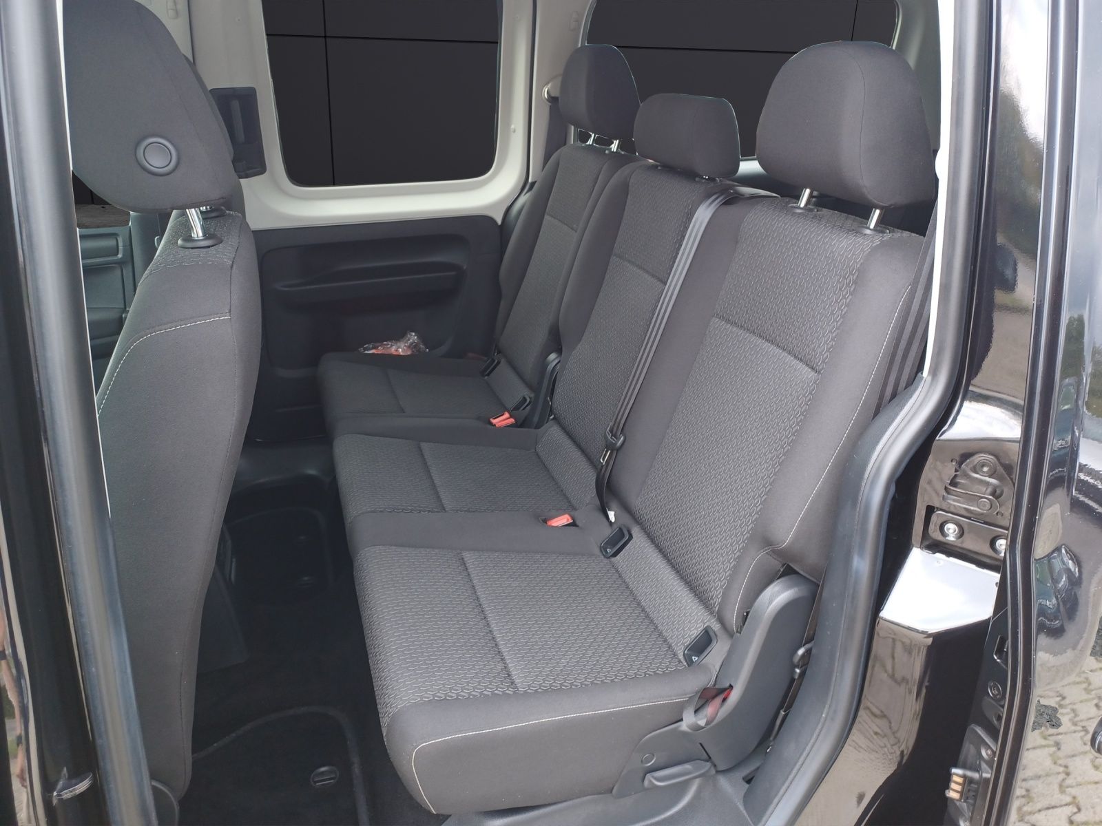 Fahrzeugabbildung Volkswagen Caddy Maxi TDI Trendline Klima GRA PDC