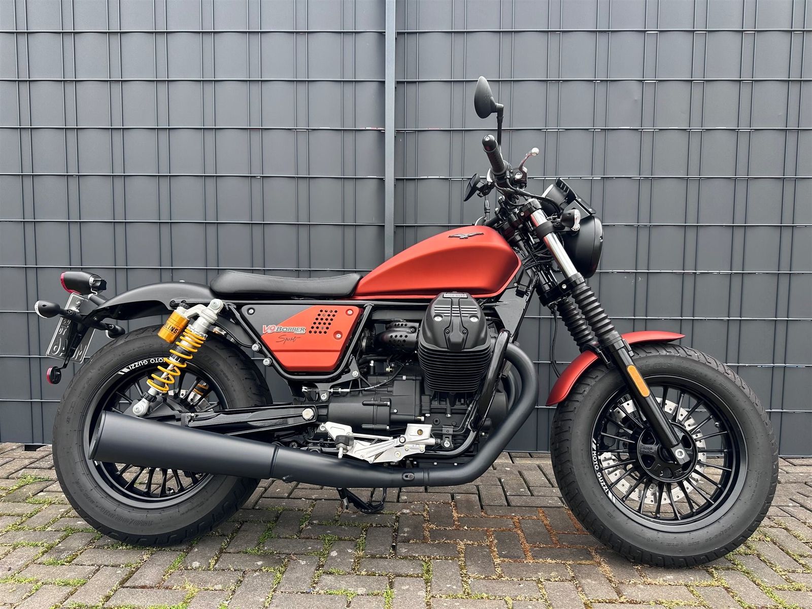 Fahrzeugabbildung Moto Guzzi V9 Bobber Sport