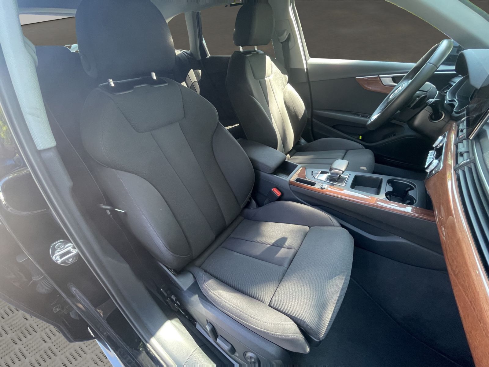 Audi A4 - Bild 18