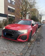 Audi RS3 8Y Sportback - Garantie - FESTPREIS - Audi RS3 in Düsseldorf