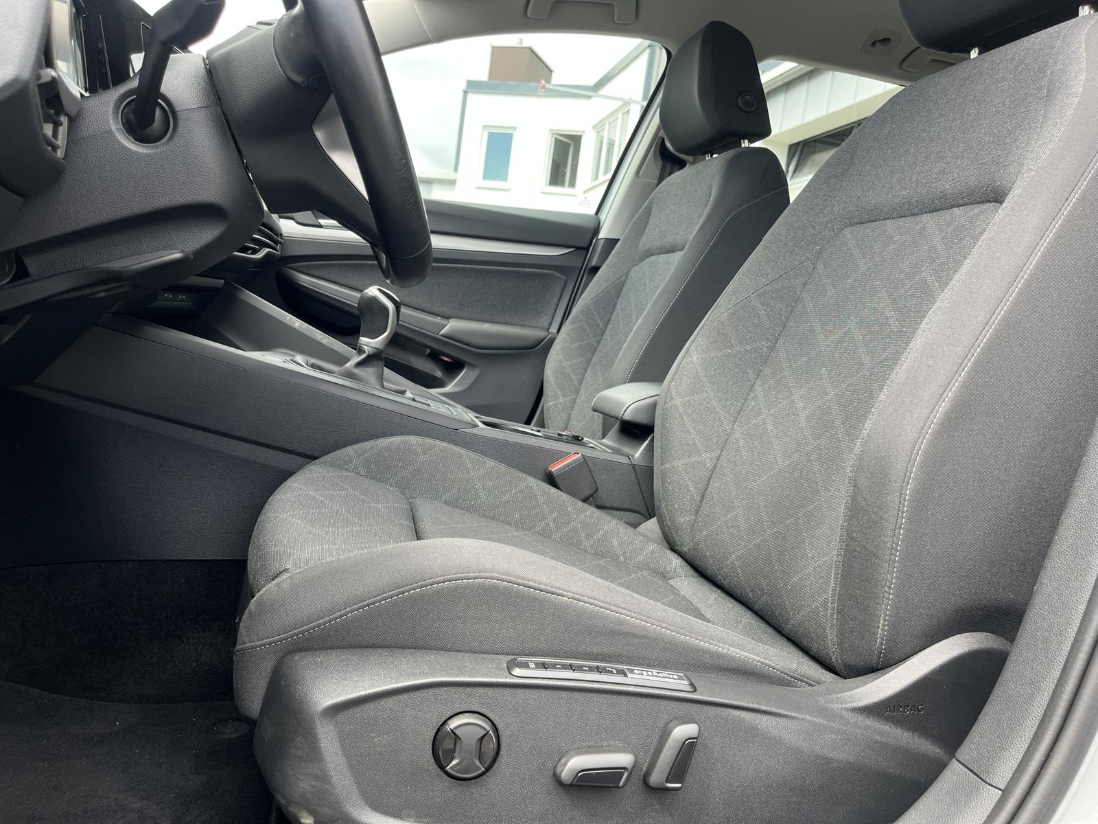 Volkswagen Golf Variant 2.0 TDI Life 1,99% Fin. AHK STHZ Na, миниатюра 13