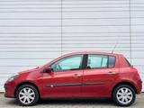 Renault Clio Ed. Dynamique 1.6 * Automatik * Erstbesitz - Renault Clio von privat