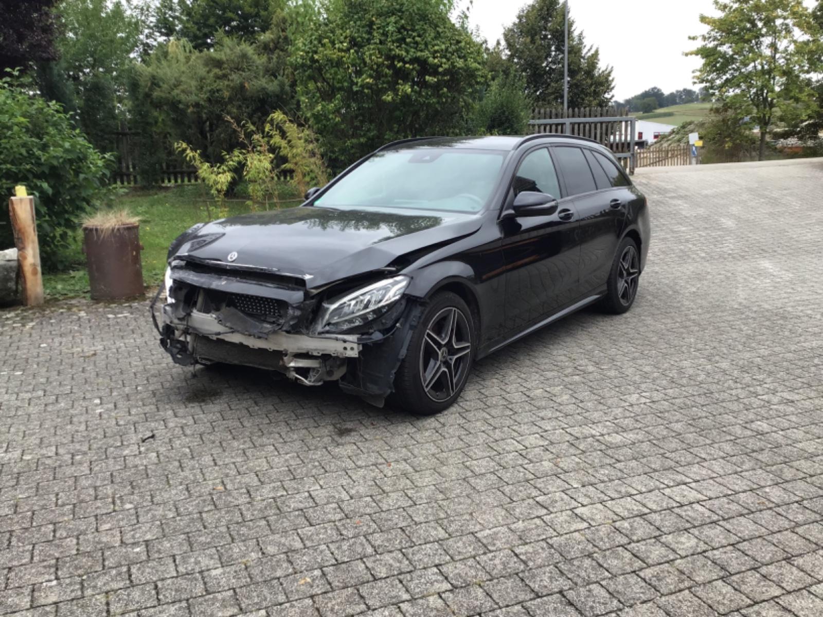 Mercedes-Benz C 220 C -Klasse T-Modell C 220 T d 4Matic