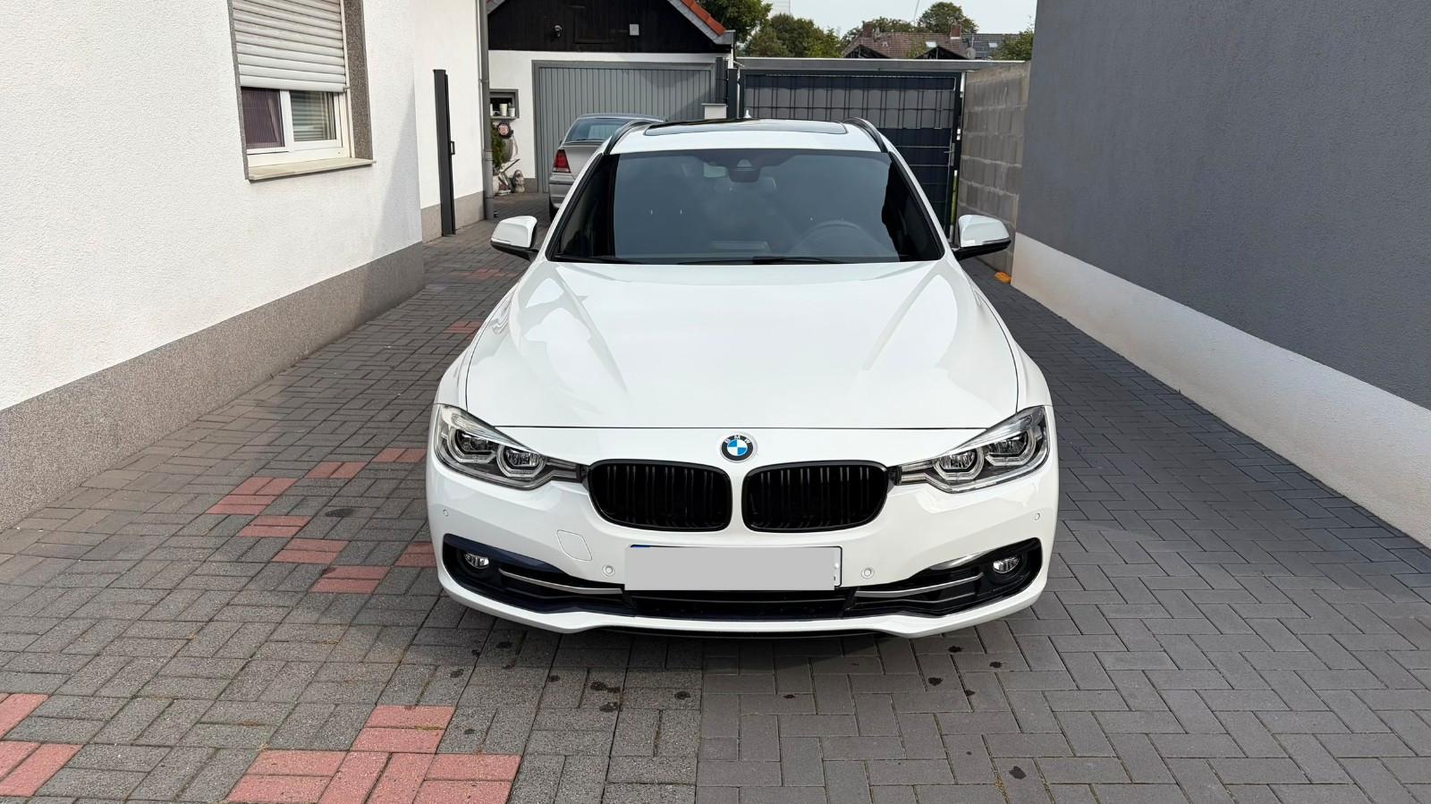 BMW 320i Touring Sport Line Sport Line