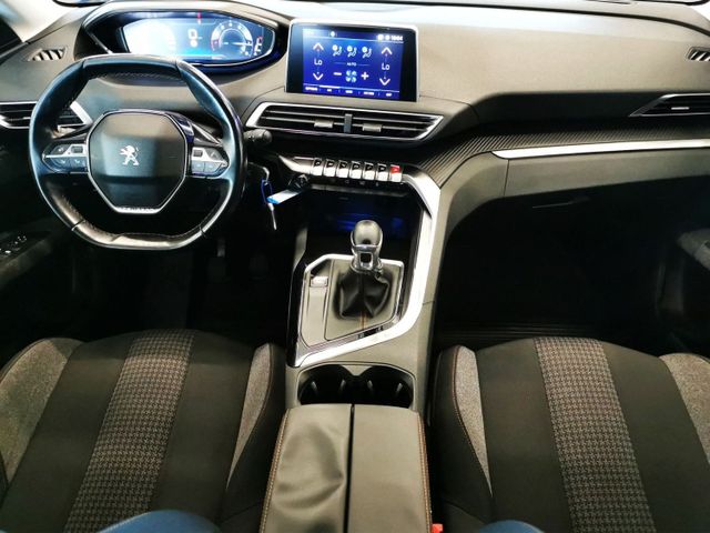 Peugeot 5008 Active Navi PDC 7-Sitzer 