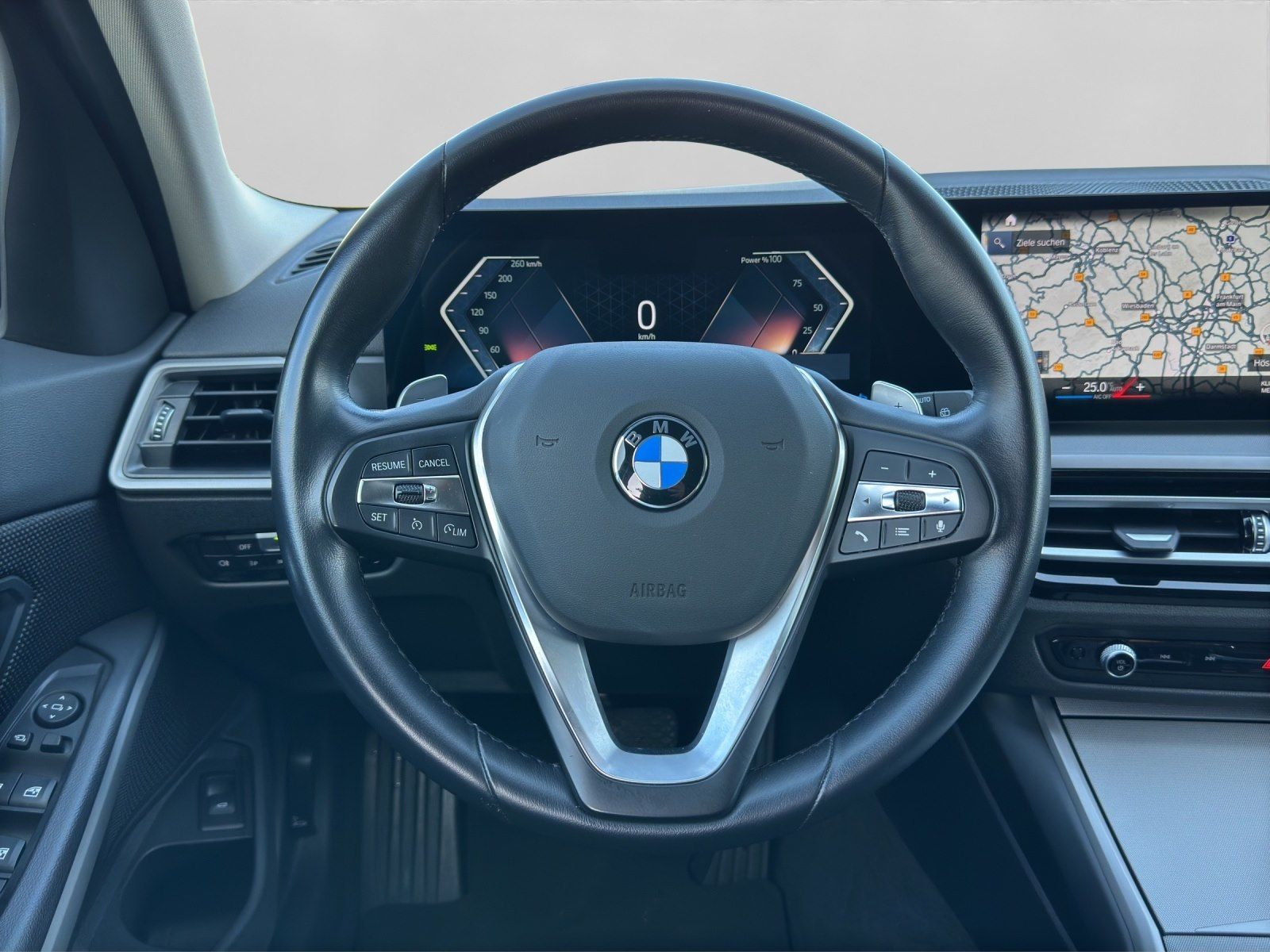 BMW 320i Touri LED Tempomat Klimaaut. PDC foto 10