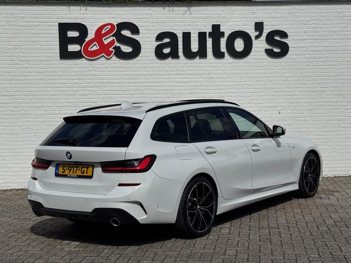 BMW 320 3-serie Touring 320i High Exec. M-Sport indi