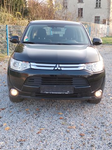 Mitsubishi Outlander 2.0 Klassik Kollektion 2WD