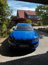 Skoda Superb 2.0 TDI SCR 140kW DSG PREMIUM EDIT CO... - Skoda Superb: 140