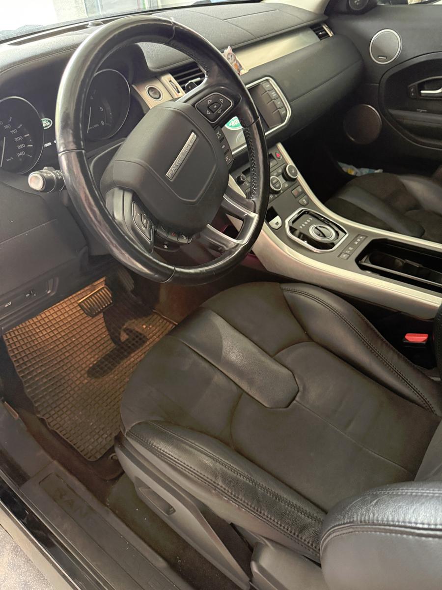 Land Rover Range Rover Evoque 2.2 SD4 Black Dynamic Bla...
