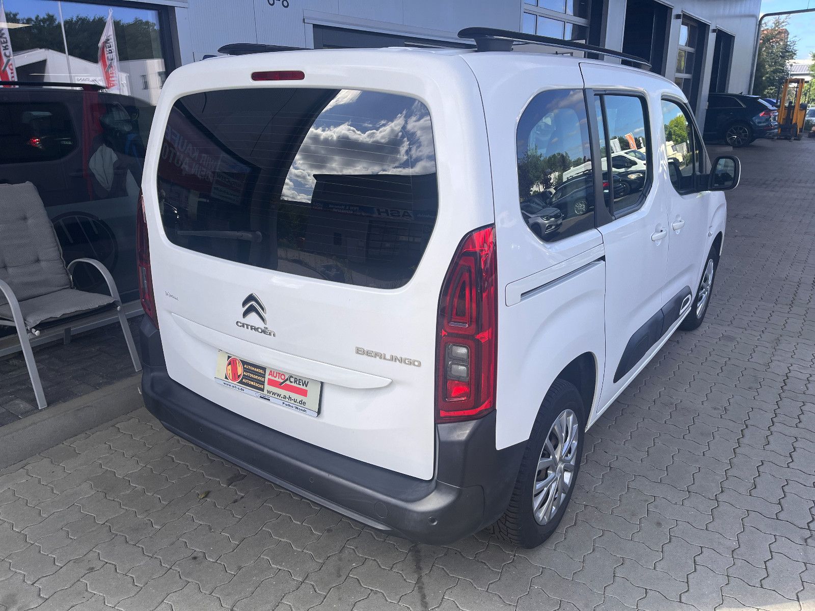 Fahrzeugabbildung Citroën Berlingo Feel M 1.5 Automatik