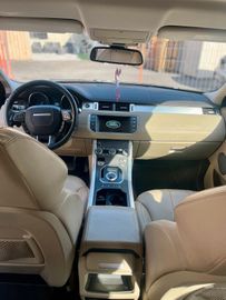 Land-Rover Range Rover Evoque - 9