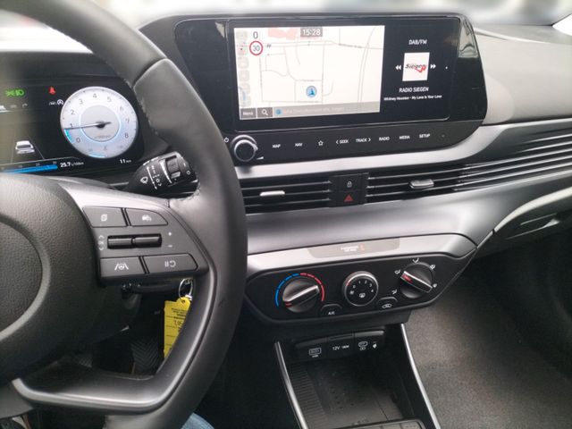 Hyundai i20 Trend KlimaPDC Navi