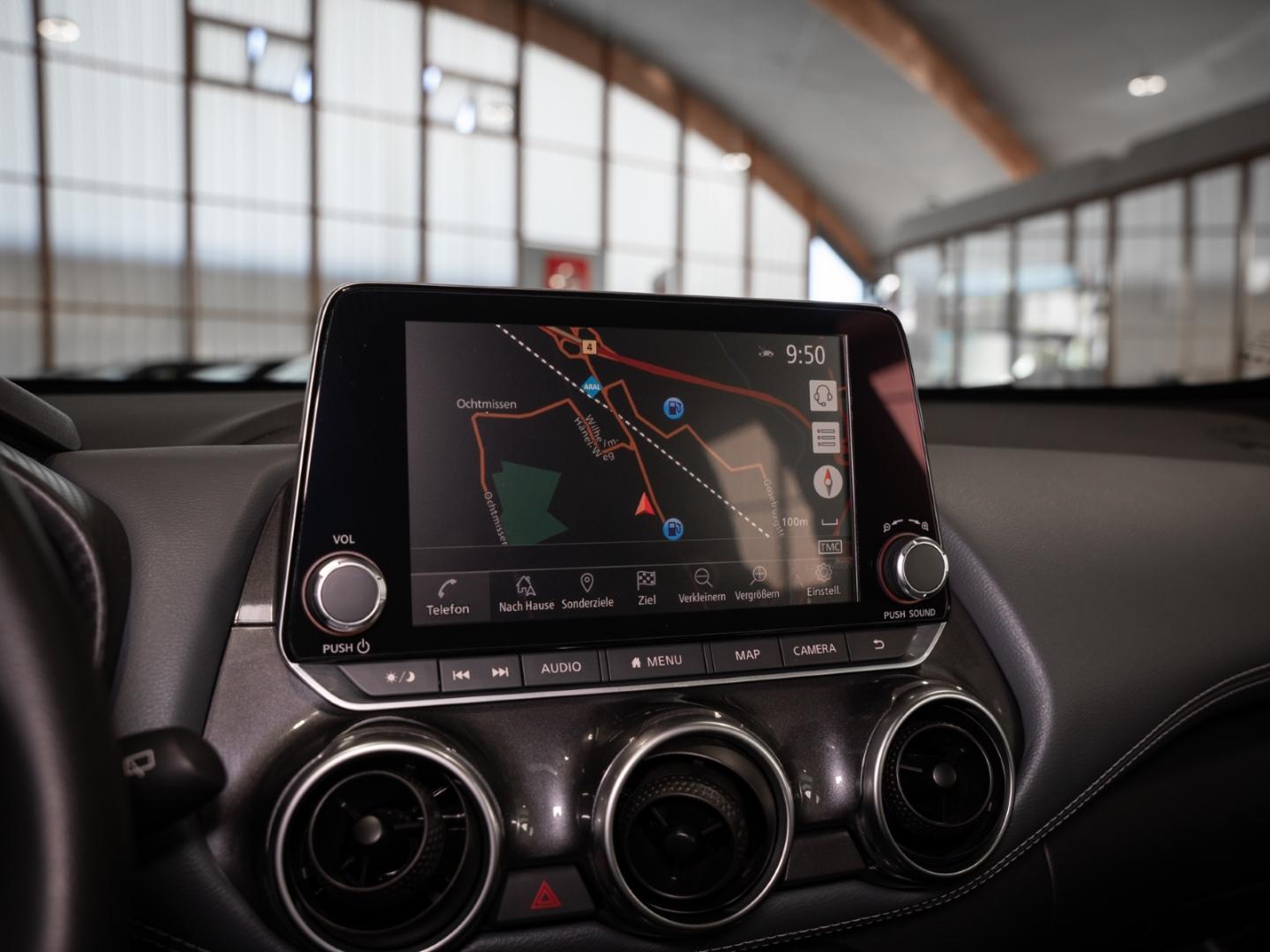 Nissan Juke N-Connecta Apple CarPlay Android Auto Navi 