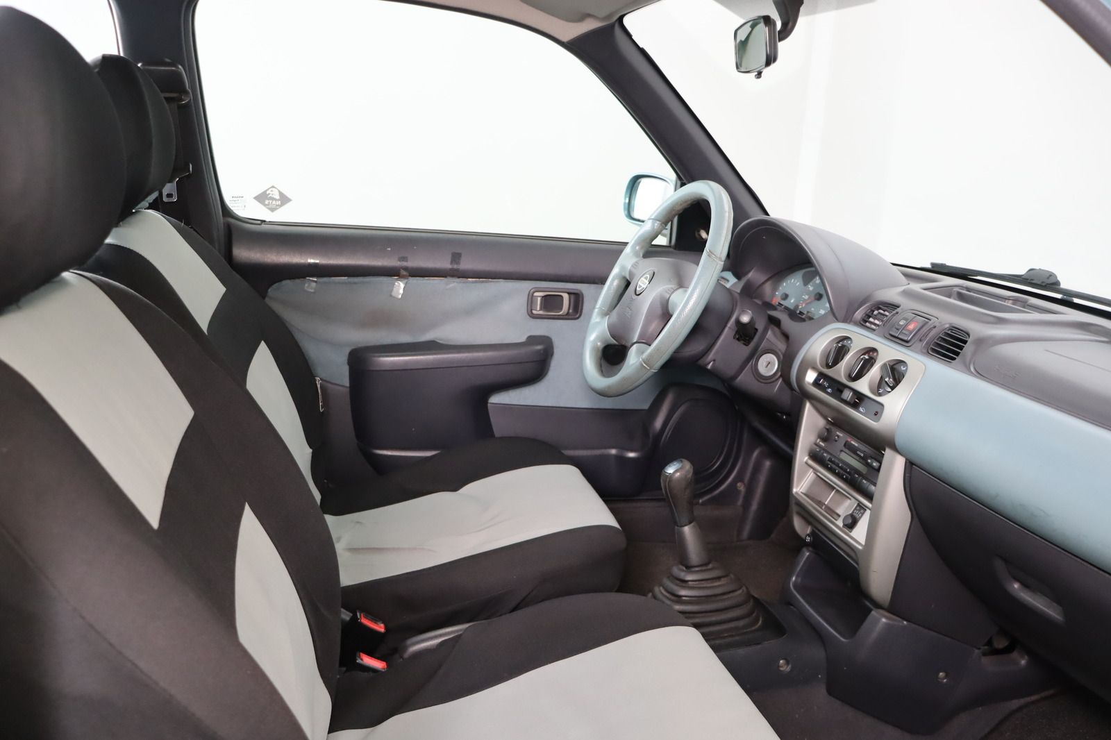 Fahrzeugabbildung Nissan Micra 1.0 * Klima