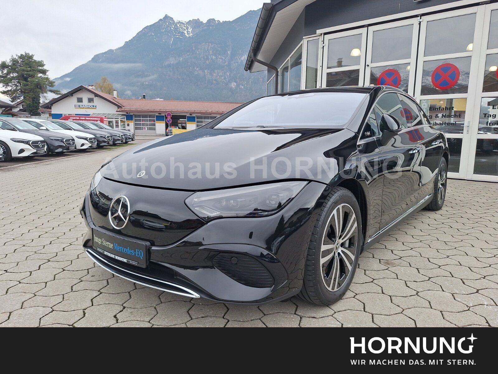 MERCEDES-BENZ EQE 300 PREMIUM+ HUP PANOSD DIGITAL MEMORY STHZG