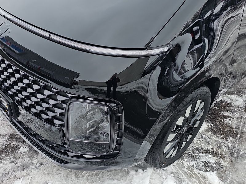 Fahrzeugabbildung Hyundai STARIA HEV 7-Sitzer Signature Panoramadach