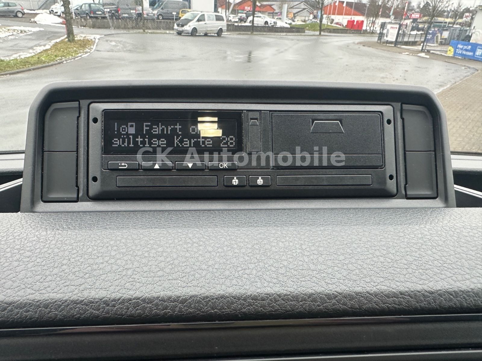 Fahrzeugabbildung Volkswagen Crafter Kasten 35 FWD 2.0TDI/Klima/Navi/SHZ/AHK