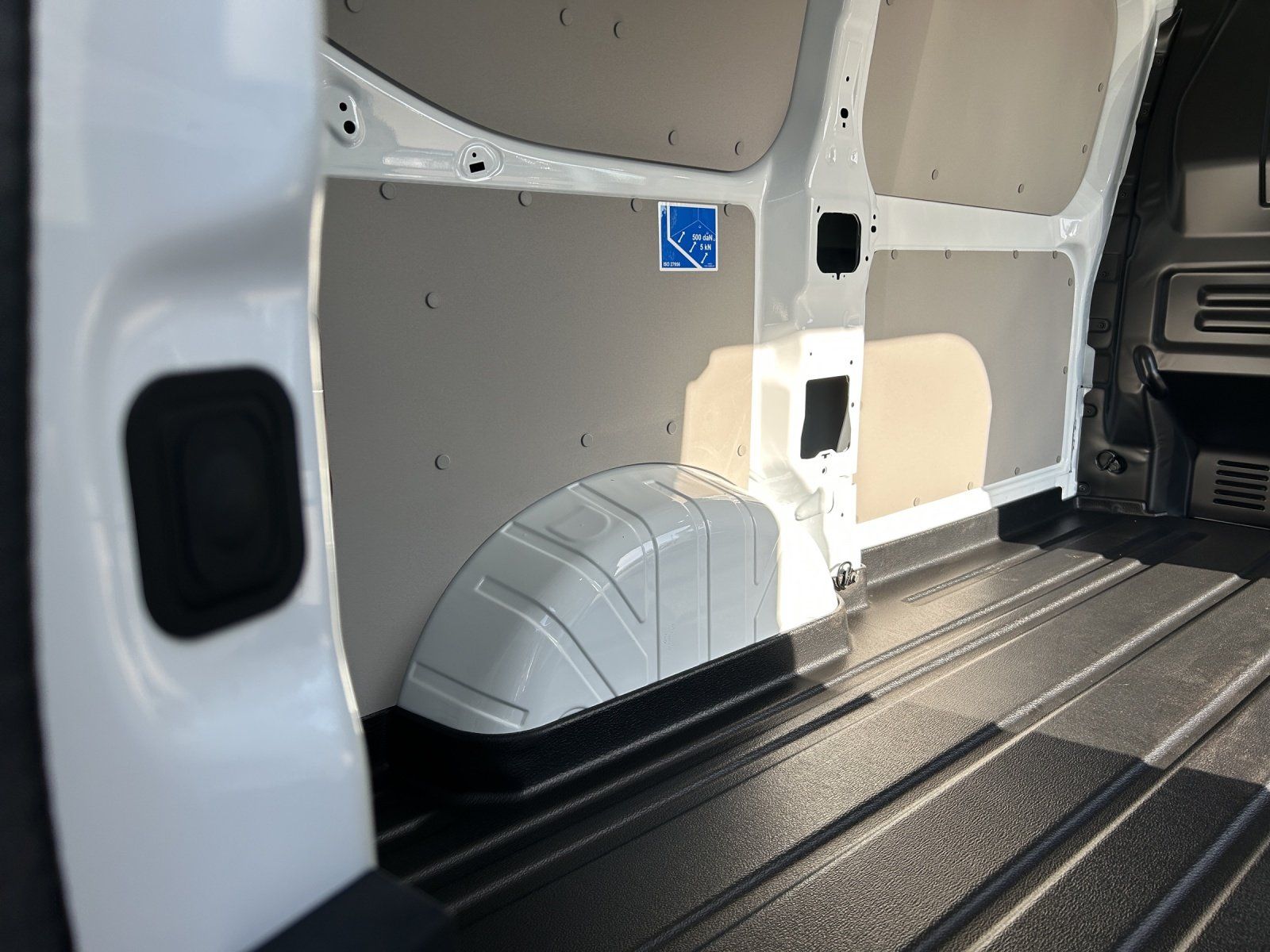 Fahrzeugabbildung Ford Transit Custom Elektro 320 L1 Trend LED Navi PPO