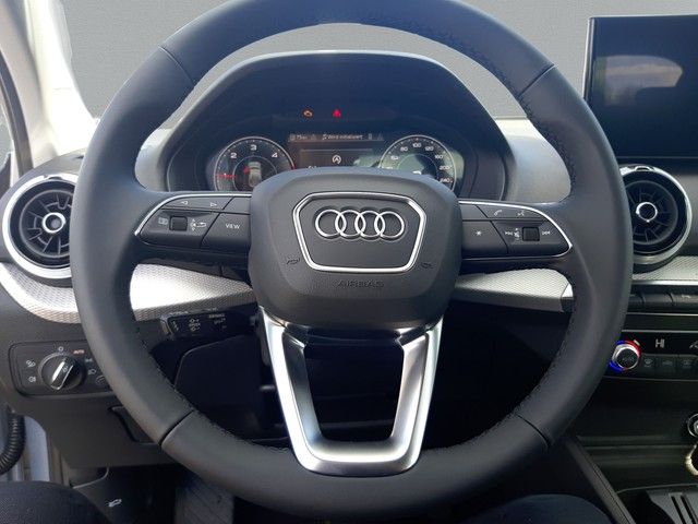 Fahrzeugabbildung Audi Q2 advanced 35TDI S-tronic Matrix AHK 19" SONOS