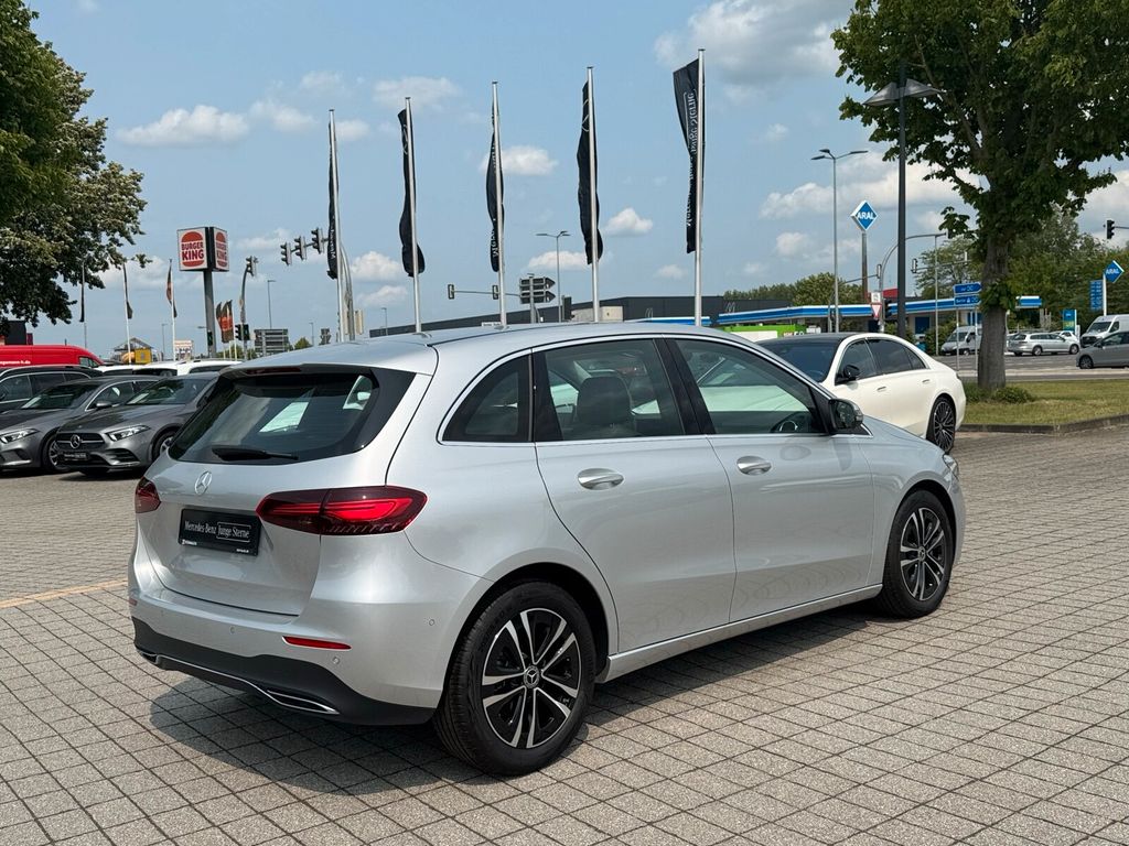 Mercedes-Benz B 180 d Progressive Advanced Smartphone Integrat