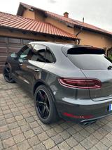 Porsche Macan GTS Panorama-Dach, Sommer-/Winterreifen - Porsche Gebrauchtwagen in Saarbrücken