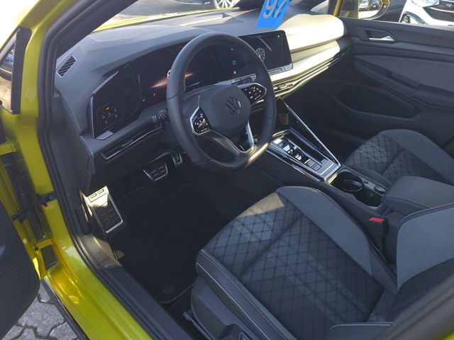 Golf Variant R-Line eTSi DSG Navi ACC Kamera