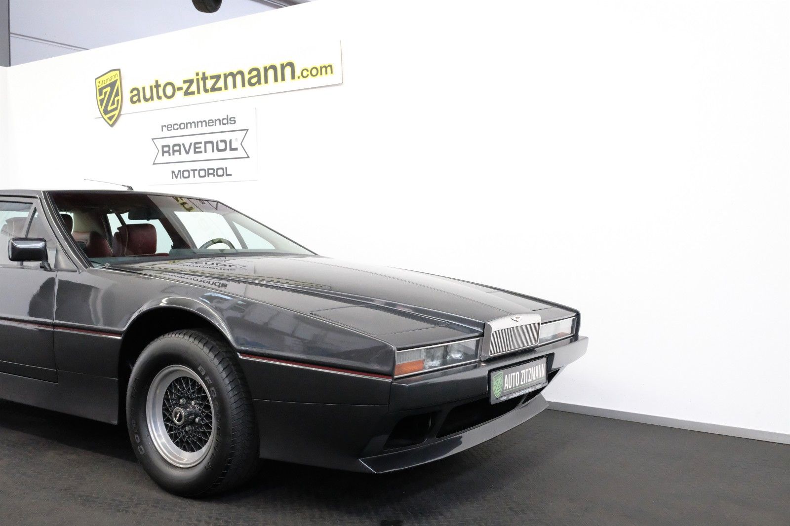 Fahrzeugabbildung Aston Martin Lagonda S3  TICKFORD-INDIVIDUAL/RARITÄT/SAMMLER