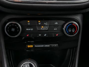 Ford Puma 1.0 Titanium Navi LED Alufelgen