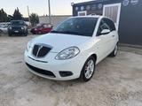 Lancia Ypsilon 1.2 Platino - Lancia Ypsilon Platino mit Benzin-Antrieb