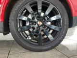 Porsche Cayenne S Diesel Navi StandHZG AD Allrad Panoram - Porsche Cayenne: Rot