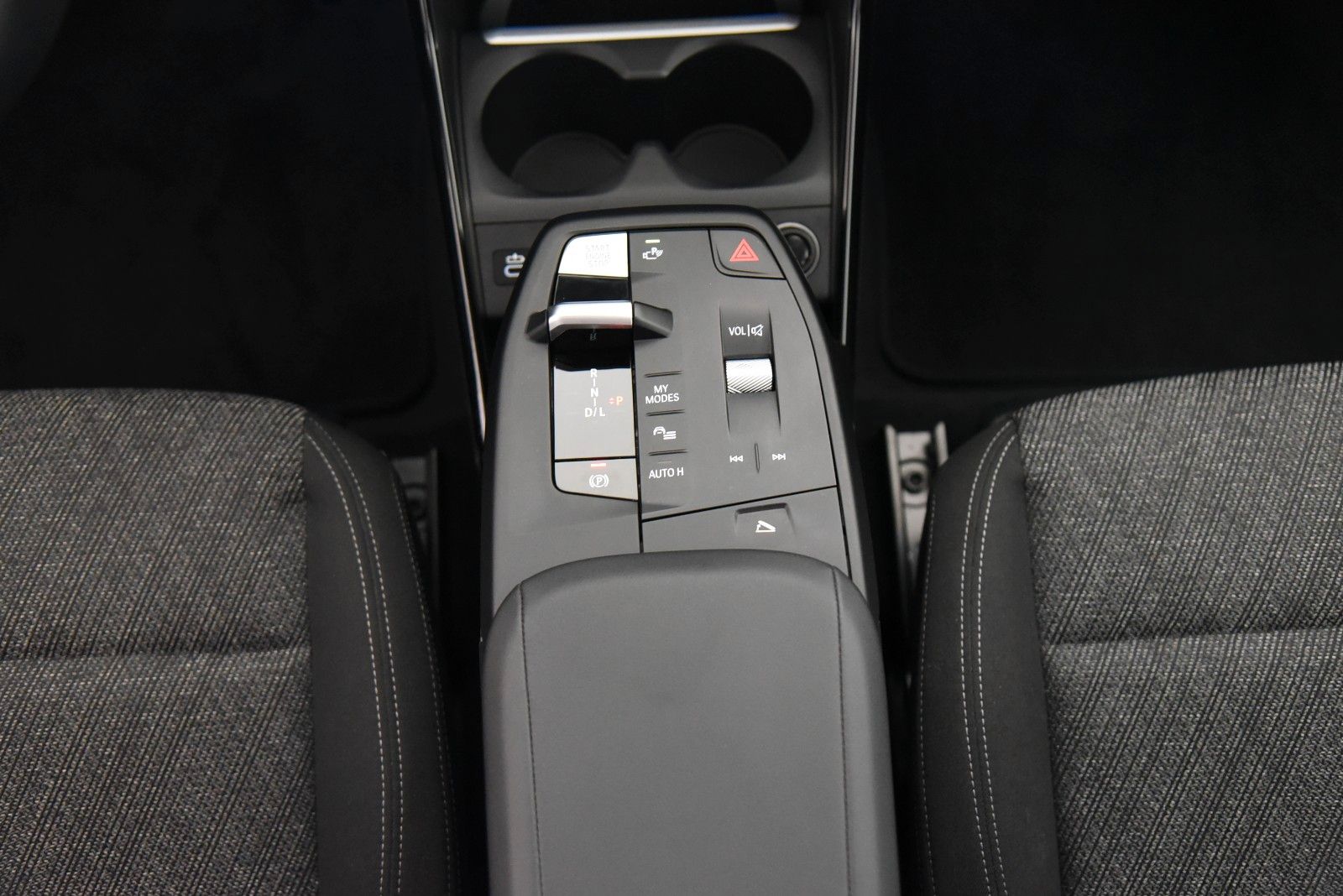 BMW X1 xDrive20d DriveAss+ AHK Alarm LED DAB ParkAss foto 16