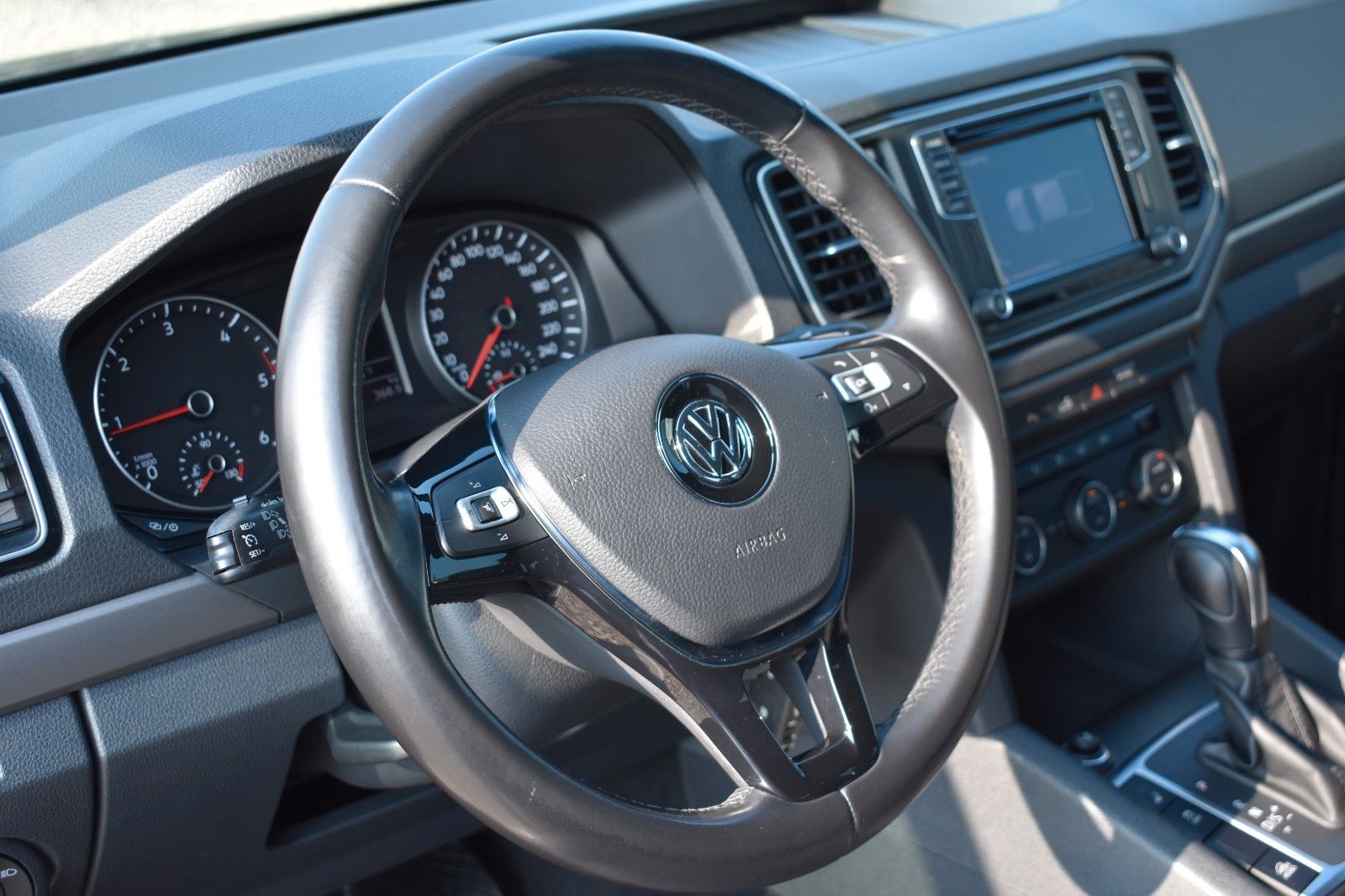 Fahrzeugabbildung Volkswagen Amarok Dark Label 3.0 DoubleCab 4Motion Kamera