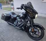 Harley-Davidson Street Glide Special FLHXS Dr. Jekill & Mr. Hyde