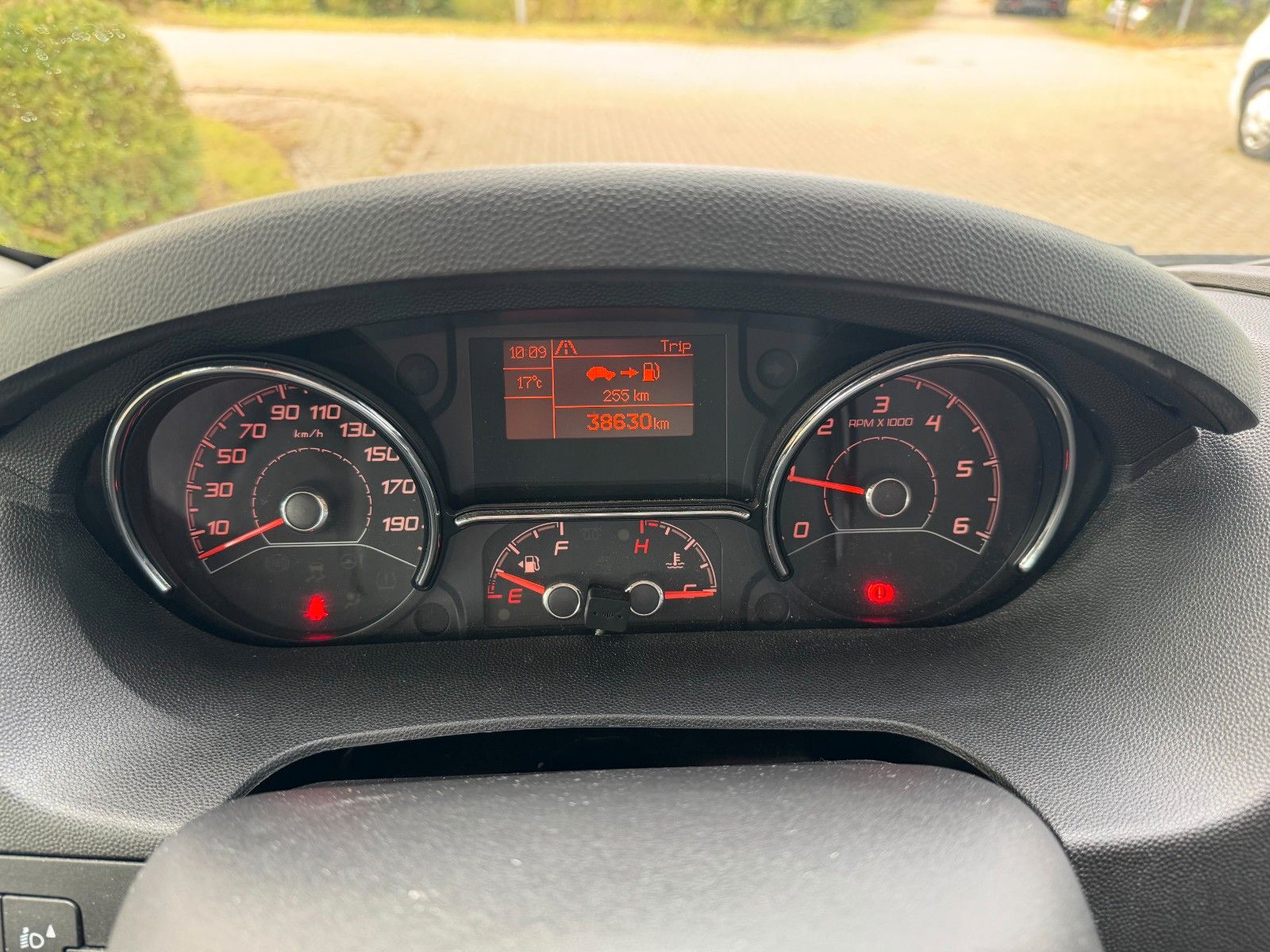 Fahrzeugbild 11