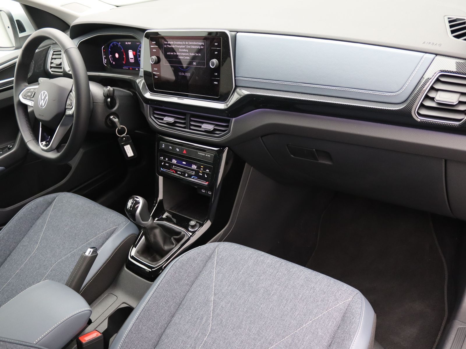 Volkswagen T-Cross - Bild 12